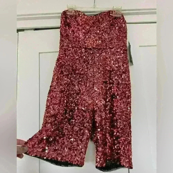 Aidan Aidan Mattox Strapless Sequin Romper. Size 0. NWT - Picture 5 of 8